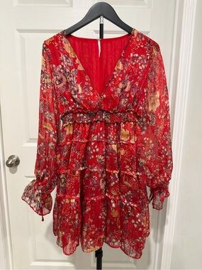 Free People Romantic Boho Red Floral Tiered V-Neck Long Sleeve Dress